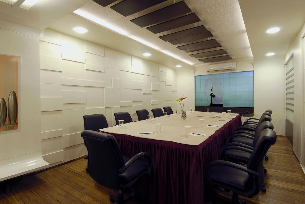 Hotel Planet Residency Mumbai Eksteriør bilde