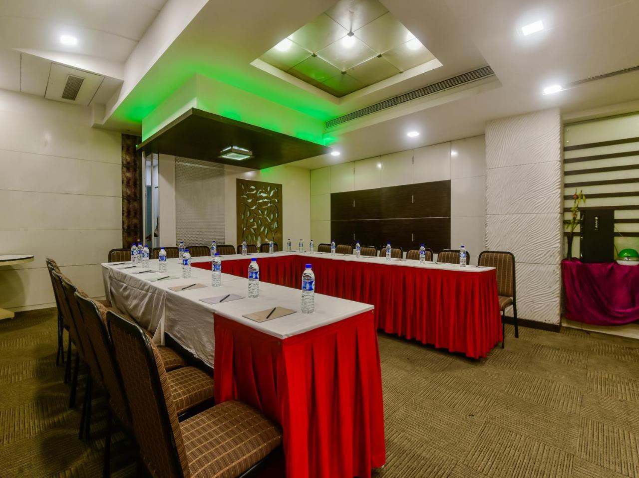 Hotel Planet Residency Mumbai Eksteriør bilde