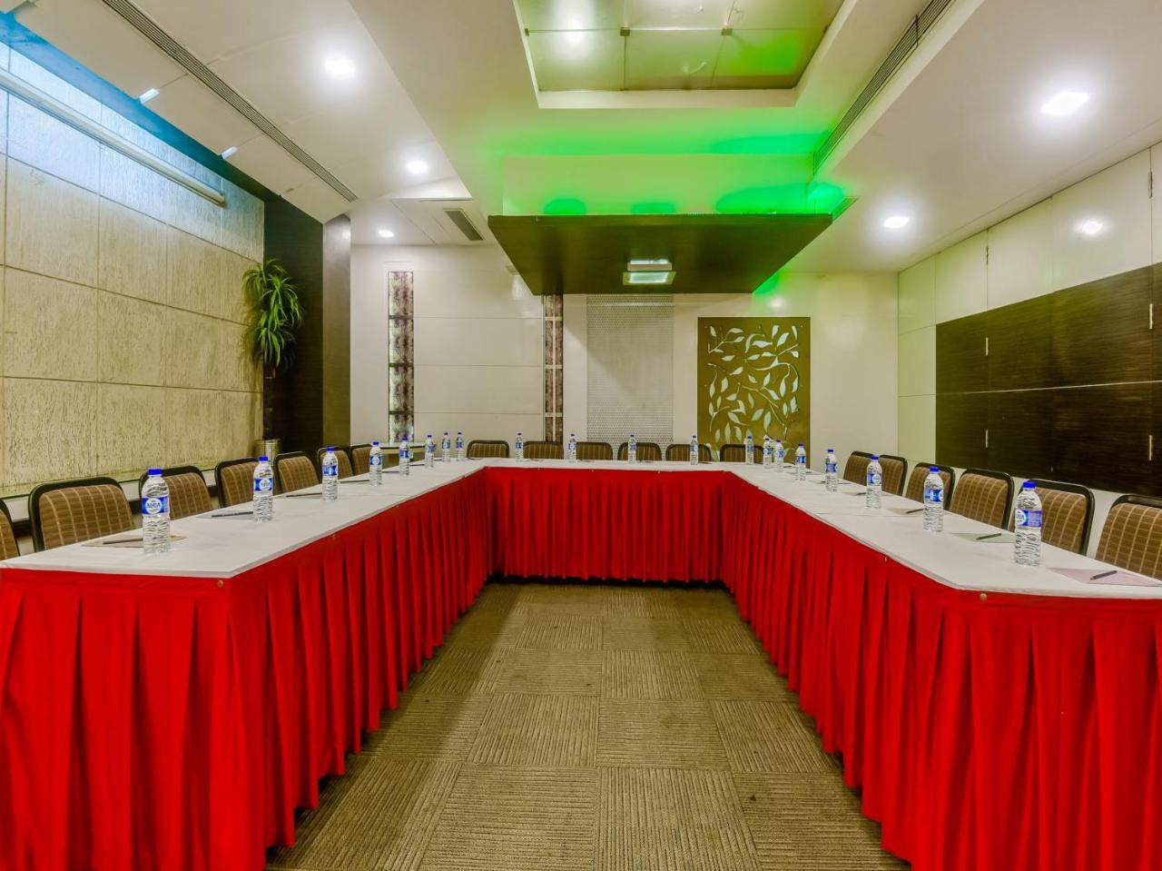 Hotel Planet Residency Mumbai Eksteriør bilde